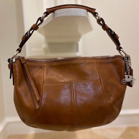 Coach Handbags - Coach Brown Caramel Leather Medium Hobo Bag 12683